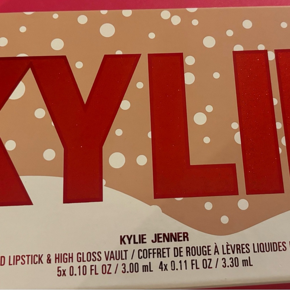 Kylie Cosmetics Lipstick & Gloss Vault - Red and Tan